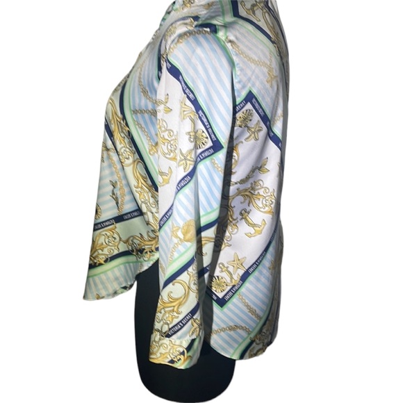 Beautiful Victoria’s Secret pajama top. Size S. Beautiful print. - Picture 5 of 9